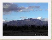paysages 25 * Les montagnes d'AndapaThe surrounding mountains of Andapa
©Flavienne Mathieu * 800 x 600 * (41KB)